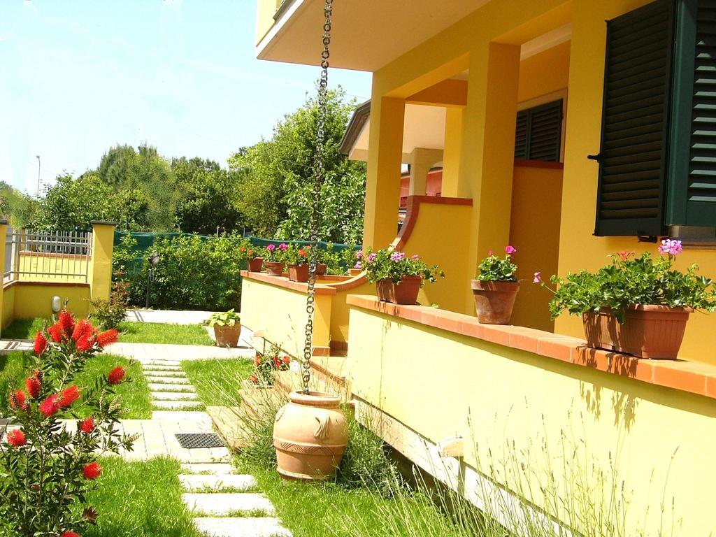 Nonna Alda Bed and Breakfast Viareggio Eksteriør billede